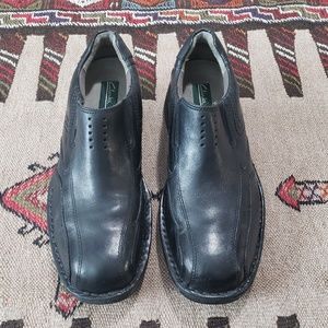 Clarks Black leather Loafers